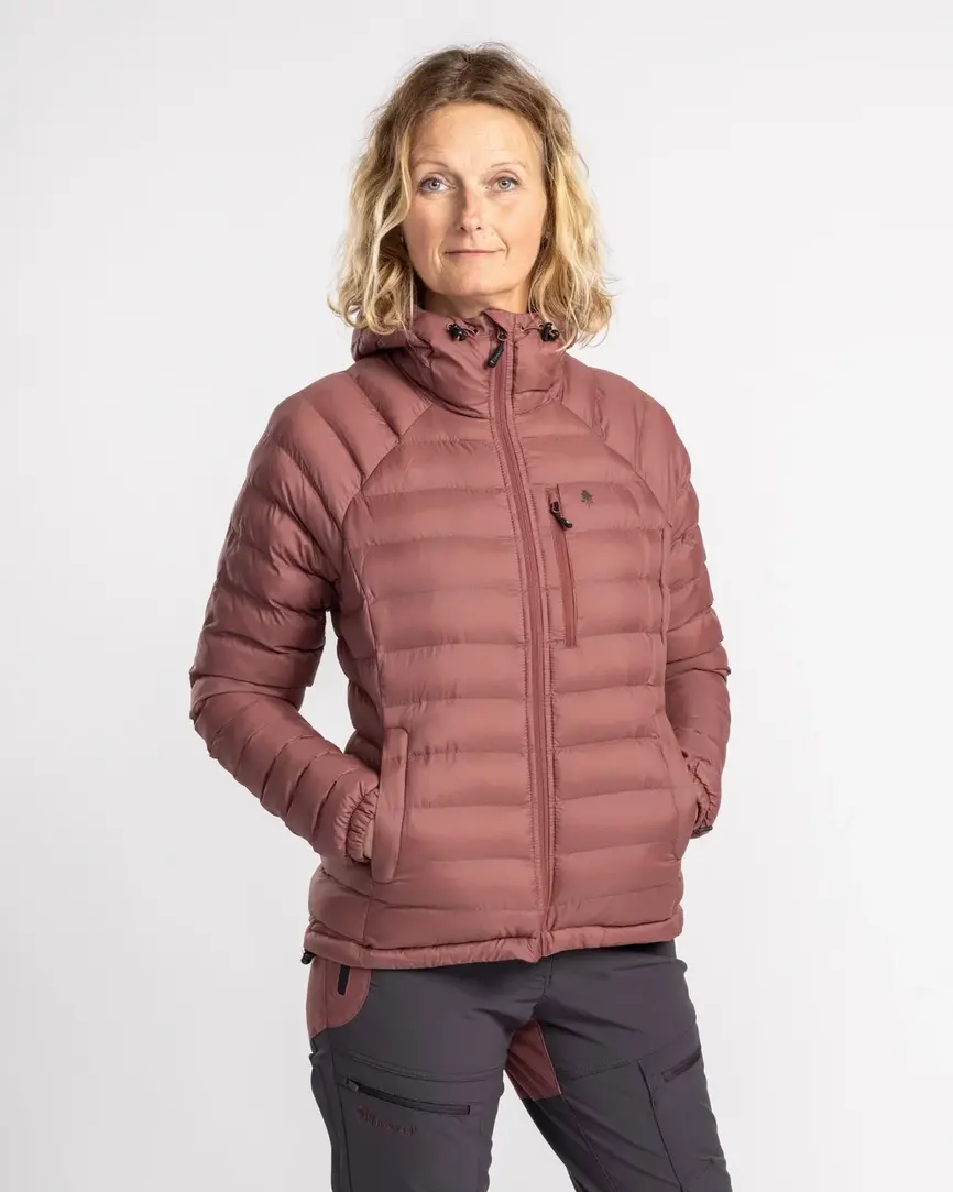 Куртка жіноча  Pinewood Abisko Insulation JKT W Marron Rose. Фото 2