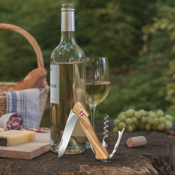 Ніж Victorinox Delemont, "Wine Master", 130 мм, олива. Фото 2