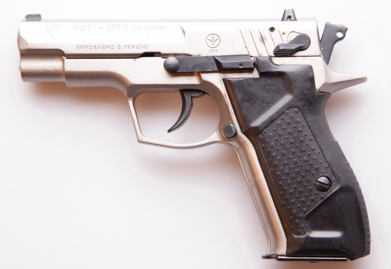 Пістолет травматичної дії Форт-12РМ кал.45Rubber (матовий білий)