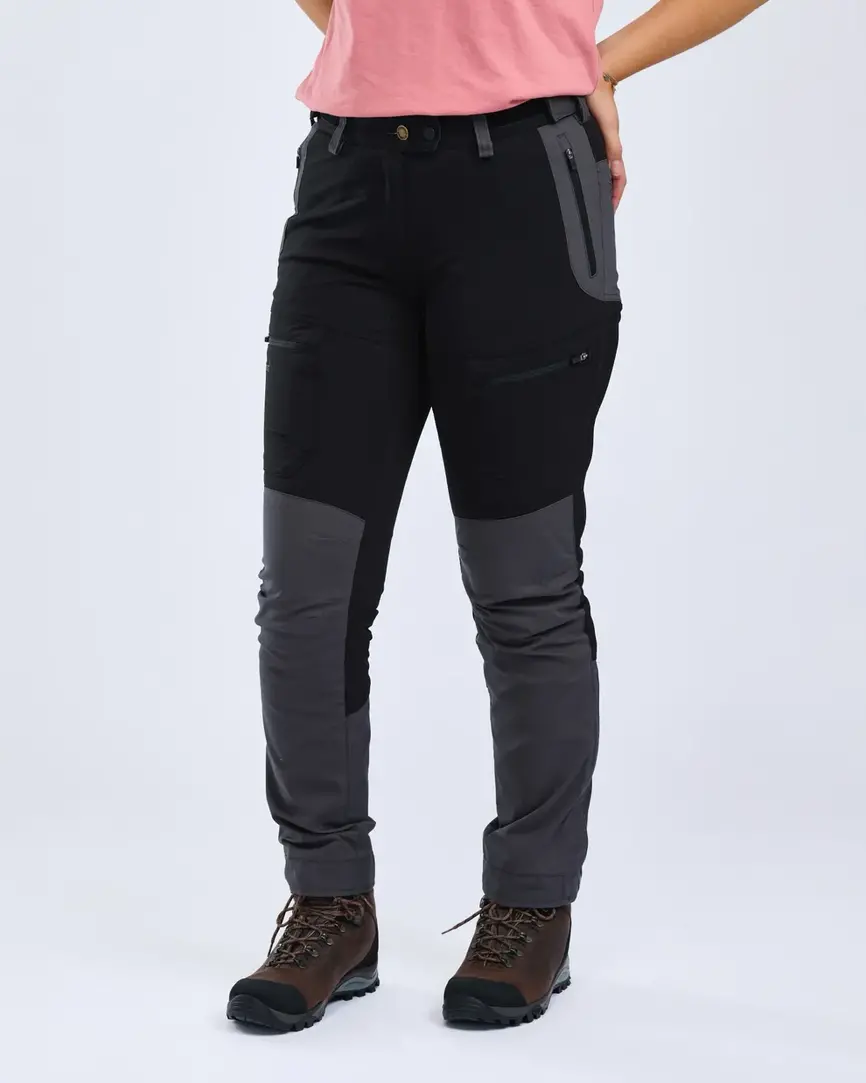 Штани жіночі Pinewood Finnveden Hybrid Extreme Trousers W's Black/D.Anthracite. Фото 3