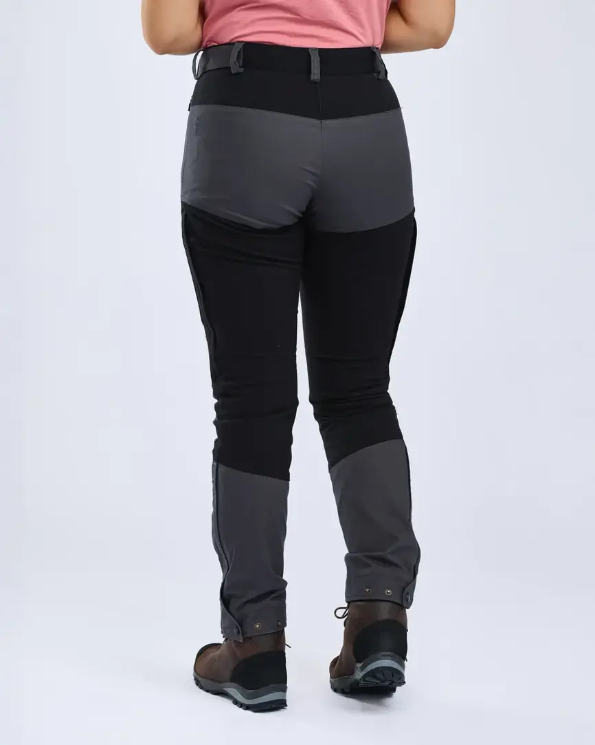 Штани жіночі Pinewood Finnveden Hybrid Extreme Trousers W's Black/D.Anthracite. Фото 4