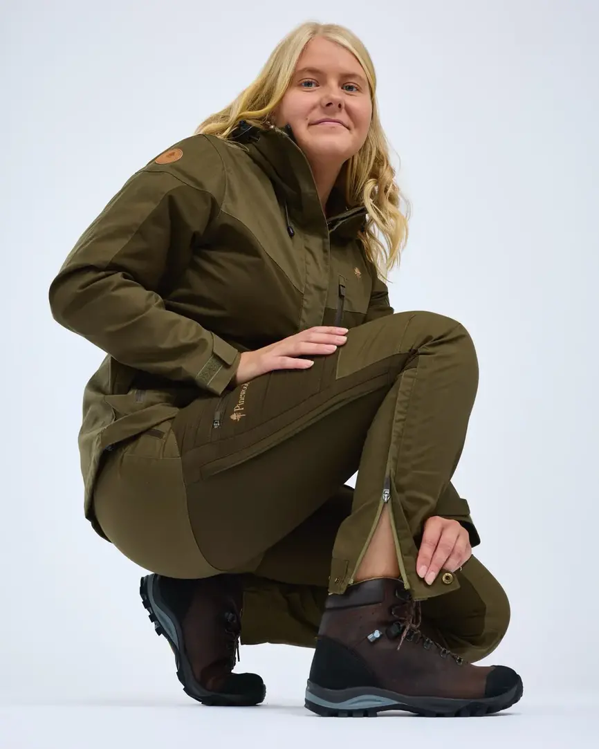Штани жіночі Pinewood Finnveden Hybrid Extreme Trousers W's D.Olive/H.Olive. Фото 3