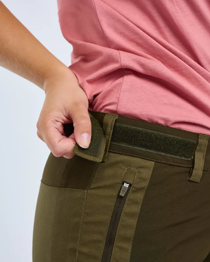 Штани жіночі Pinewood Finnveden Hybrid Extreme Trousers W's D.Olive/H.Olive. Фото 4