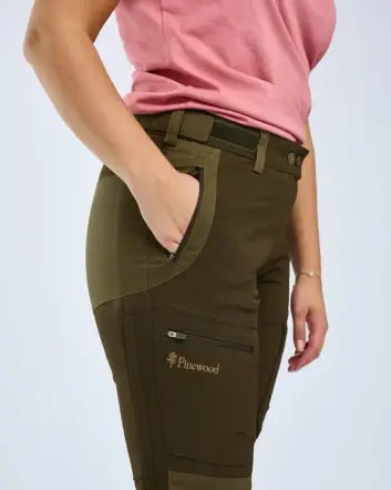 Штани жіночі Pinewood Finnveden Hybrid Extreme Trousers W's D.Olive/H.Olive
